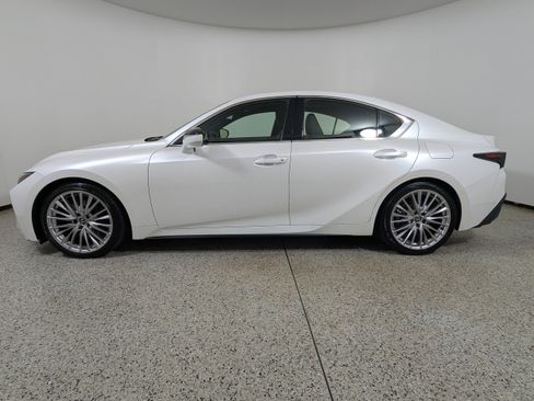 Used 2023 Lexus IS 300 w/ Premium Package RWD image 4