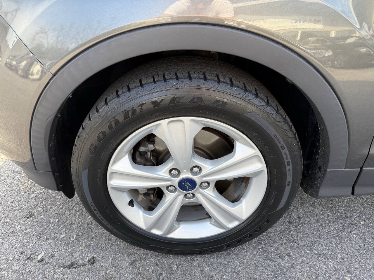 Used 2015 Ford Escape SE AWD/4WD image 27