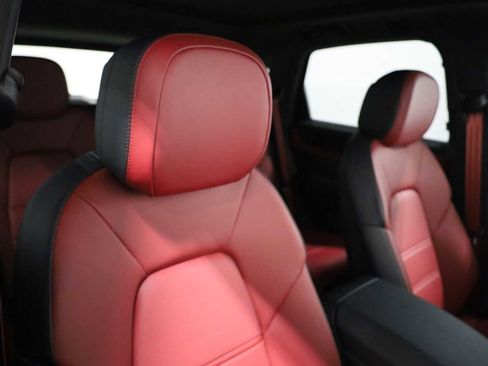 New 2026 Porsche Cayenne GTS image 22