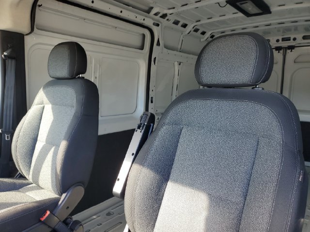 Used 2023 RAM ProMaster 2500 FWD image 10