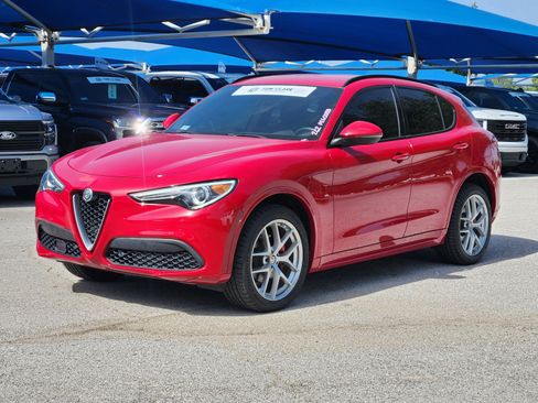 Used 2020 Alfa Romeo Stelvio Ti Sport AWD/4WD image 2