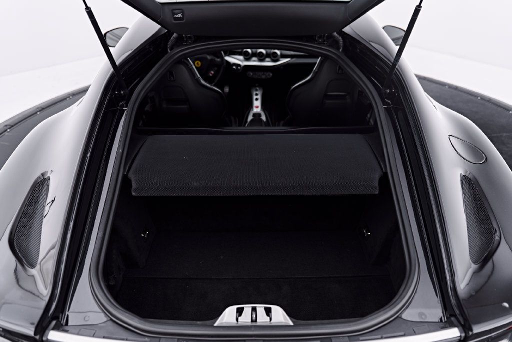 Used 2015 Ferrari F12 Berlinetta RWD image 34
