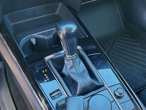 Used 2021 MAZDA CX-30 AWD 2.5 S w/ Premium Package image 16