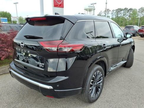 New 2026 Nissan Rogue Platinum AWD/4WD image 3