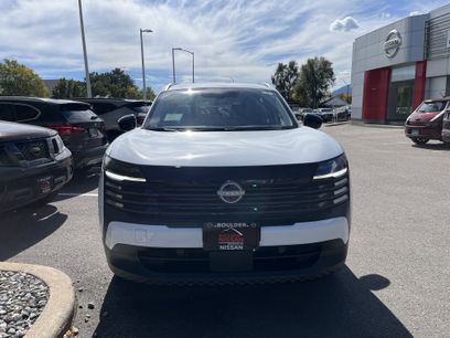 New 2026 Nissan Kicks SV w/ Cold Weather Package