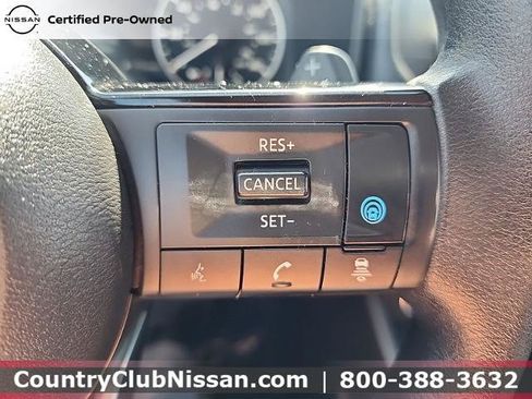 Certified 2023 Nissan Rogue SV AWD/4WD image 18