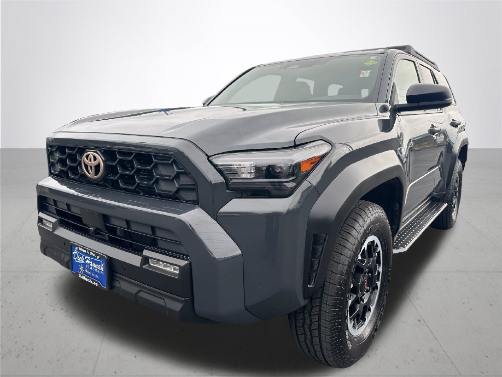 Used 2025 Toyota 4Runner TRD Off-Road AWD/4WD image 2