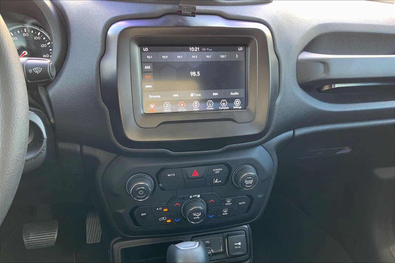 Used 2021 Jeep Renegade Sport FWD image 34