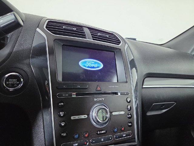 Used 2017 Ford Explorer Sport w/ Equipment Group 401A AWD/4WD image 19