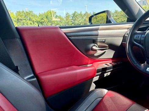 Used 2022 Lexus ES 350 F Sport w/ Accessory Package FWD image 22