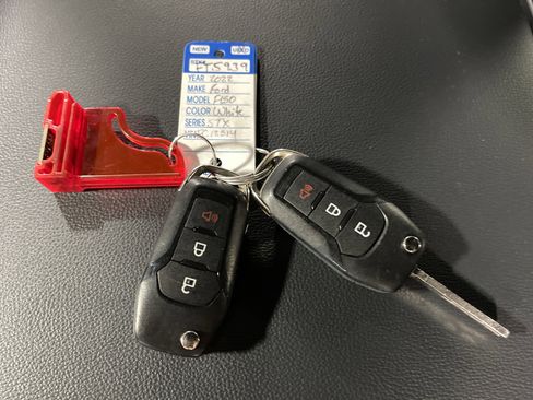 Used 2022 Ford F150 XL w/ STX Appearance Package image 27