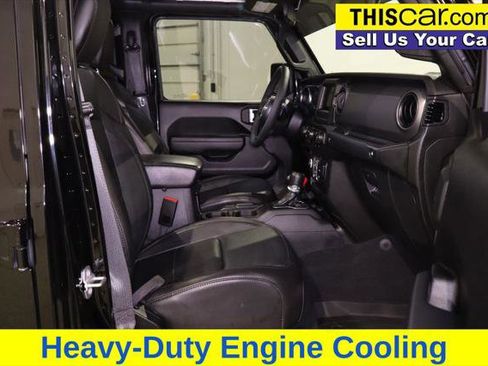 Used 2023 Jeep Gladiator Sport image 29