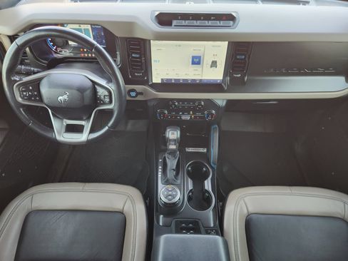 Used 2022 Ford Bronco Wildtrak AWD/4WD image 31