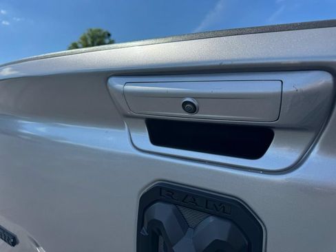 Used 2020 RAM 1500 Big Horn AWD/4WD image 9