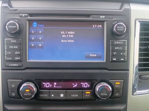 Used 2016 Nissan Titan SV AWD/4WD image 38