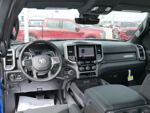 New 2026 RAM 1500 4x4 Crew Cab image 35