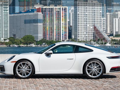 Used 2020 Porsche 911 Carrera image 10