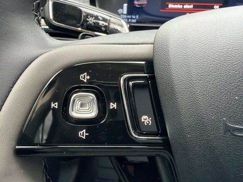 Used 2026 Lincoln Corsair Premiere image 30