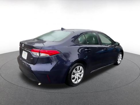 Used 2025 Toyota Corolla LE image 14
