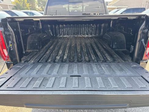 Used 2021 GMC Sierra 1500 SLT image 10