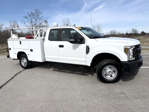 Used 2019 Ford F350 XL w/ Power Equipment Group image 1
