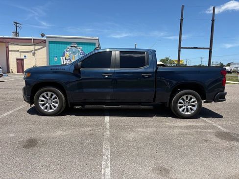 Used 2022 Chevrolet Silverado 1500 Custom w/ LPO, Dark Essentials Package RWD image 6