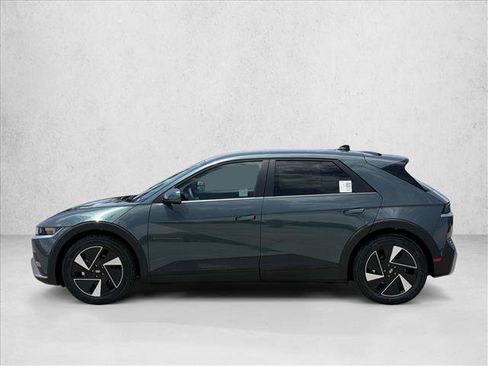New 2026 Hyundai Ioniq 5 SEL RWD image 9