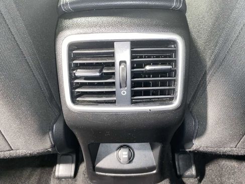 Used 2018 Kia Sportage LX w/ LX Technology Package image 25