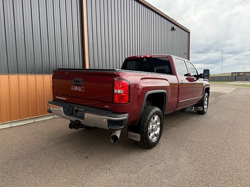 Used 2015 GMC Sierra 2500 SLT w/ Duramax Plus Package AWD/4WD image 6