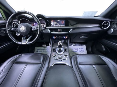 Used 2022 Alfa Romeo Stelvio Ti image 19