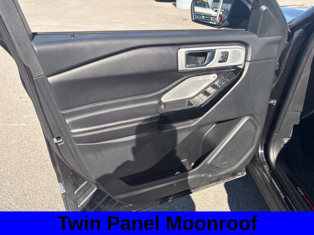 Used 2022 Ford Explorer ST w/ Equipment Group 401A AWD/4WD image 14