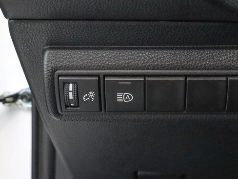 Used 2024 Toyota Corolla LE image 15