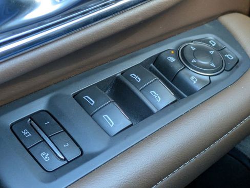 Used 2023 Chevrolet Tahoe High Country image 28