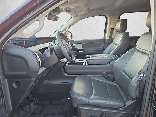 Used 2026 Ford Expedition Max Active RWD image 14