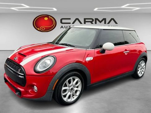 Used 2019 MINI Cooper S FWD image 1