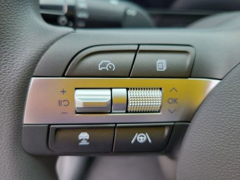 New 2026 Hyundai Kona SE image 23