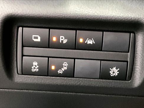 New 2025 Nissan Kicks Play S image 53