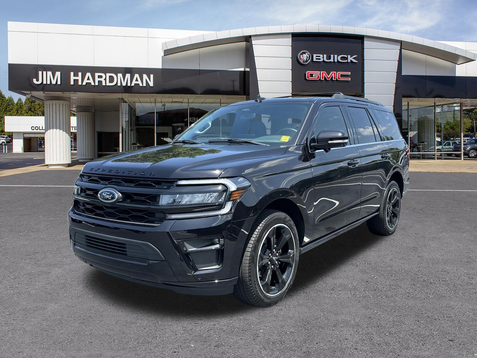 Used 2024 Ford Expedition Limited RWD image 3