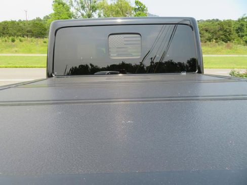 Used 2020 Jeep Gladiator Rubicon AWD/4WD image 3