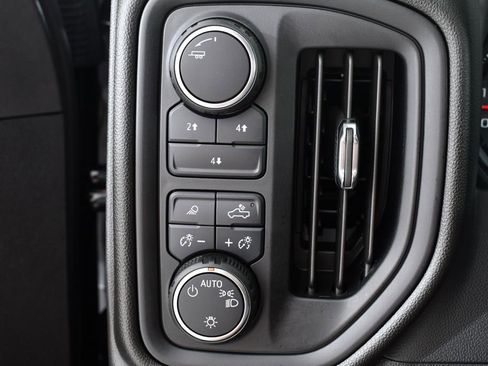 Used 2025 Chevrolet Silverado 3500 W/T AWD/4WD image 26