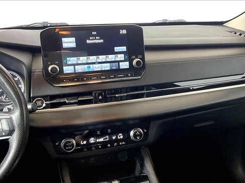 Used 2022 Mitsubishi Outlander SEL image 5