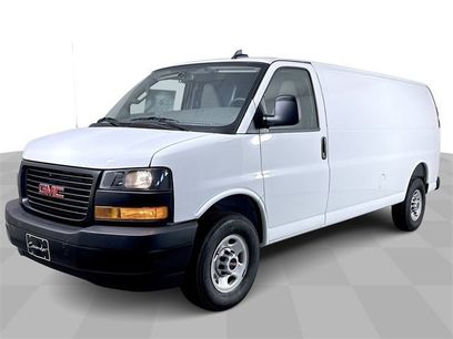 New 2025 GMC Savana 3500 Extended w/ Driver Convenience Package
