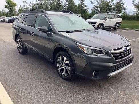 Used 2021 Subaru Outback Limited XT AWD/4WD image 3