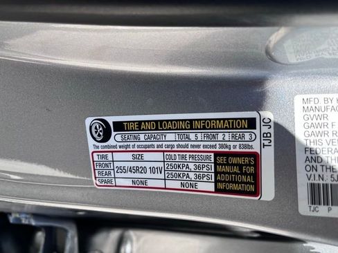 Used 2023 Acura RDX A-Spec image 11