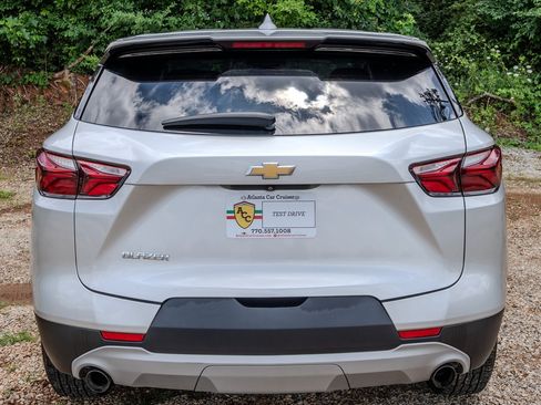 Used 2020 Chevrolet Blazer LT FWD image 4