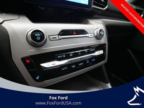Used 2024 Ford Explorer XLT w/ Equipment Group 202A image 21