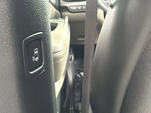 New 2026 Kia Carnival EX image 38