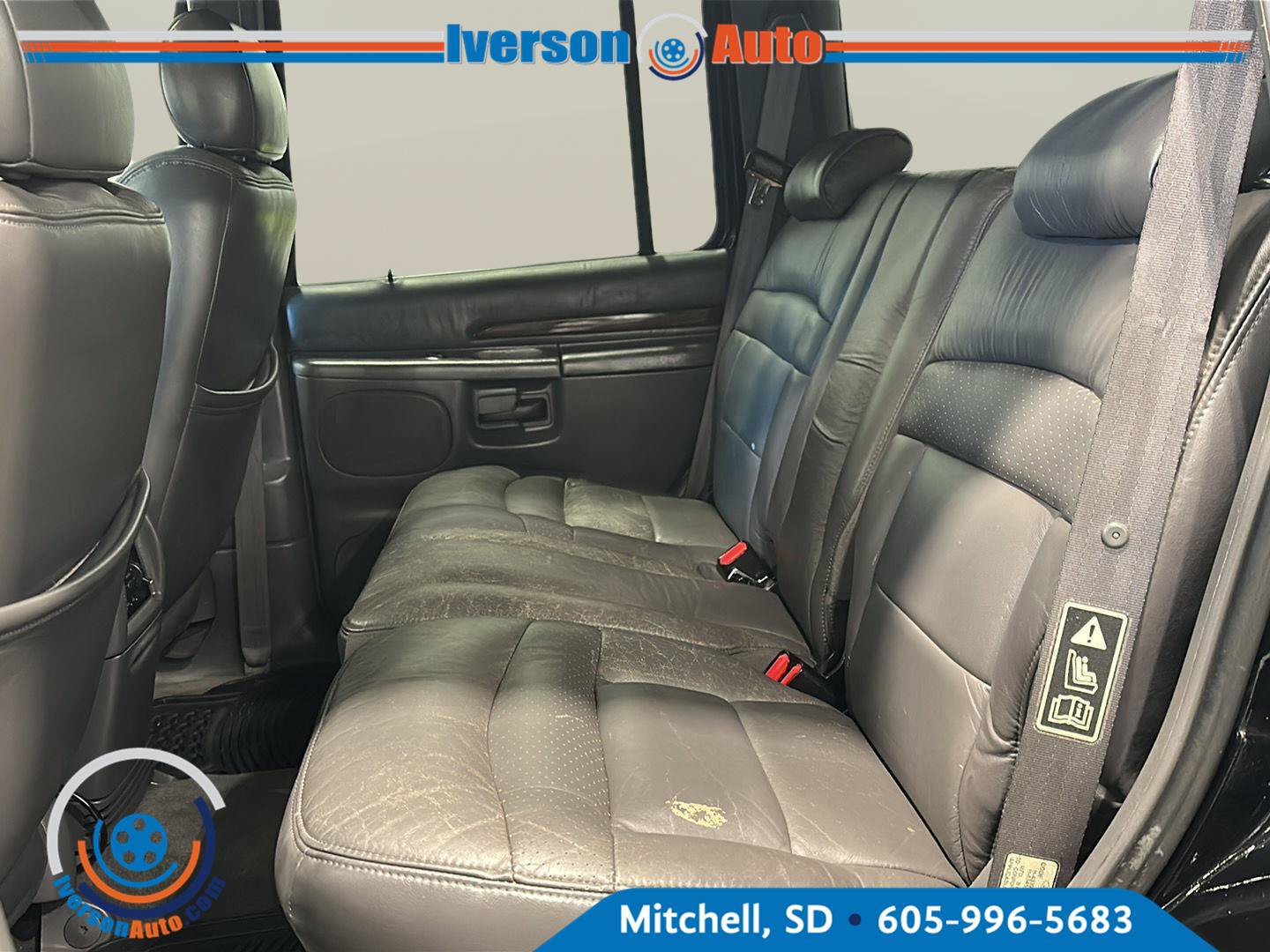 Used 2000 Ford Explorer Limited AWD/4WD image 25