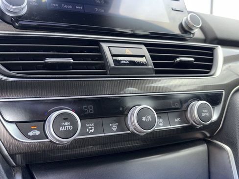 Used 2020 Honda Accord Sport image 5
