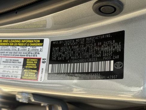 Used 2025 Toyota Camry LE w/ Convenience Package FWD image 35